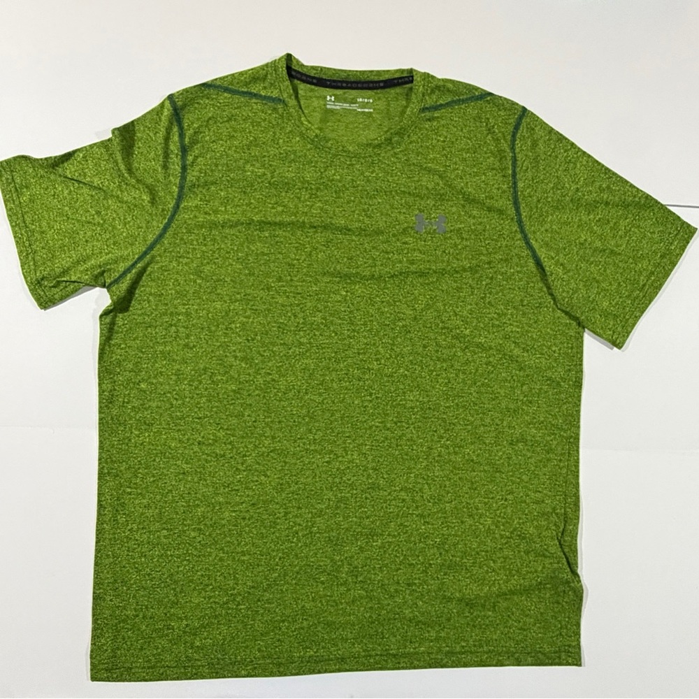 Under Armour Men’s Short Sleeve Heathered Lime Green Performance Tee